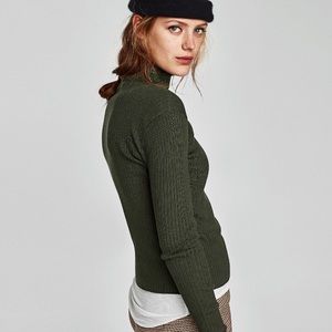 Zara Sweaters - zara ribbed sweater with scalloped detail Zara Sweaters - zara ribbed sweater with scalloped detail